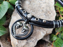 Carregar imagem no visualizador da galeria, Couple Skull Necklace