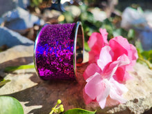 Carregar imagem no visualizador da galeria, Glitter purple bracelet